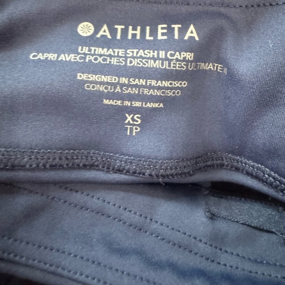 Athleta navy blue capri legging xs - Picture 3 of 3